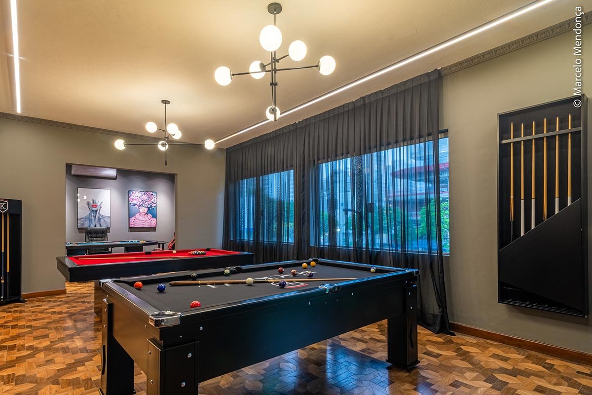 Mostra Black Ball